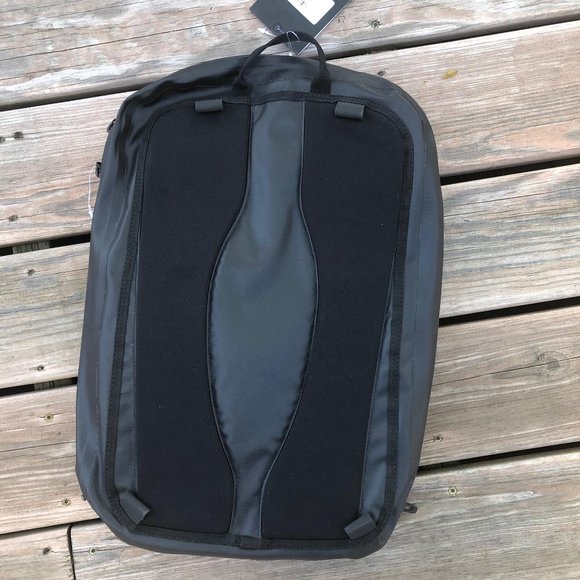 Oakley Bags Nwt Black Oakley Two Faced Modular Laptop Pack Poshmark